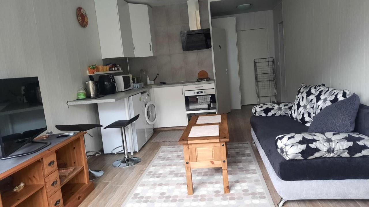 Elite Flats One Bedroom Utena Bagian luar foto